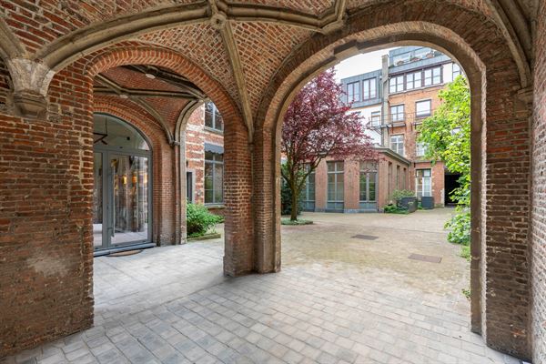 Uniek Appartement in historisch gebouw