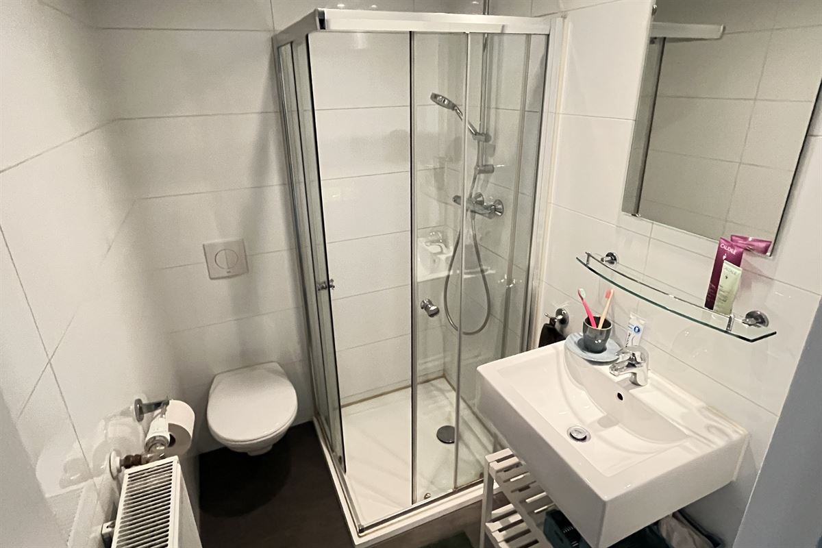 Studentenkamer met eigen sanitair