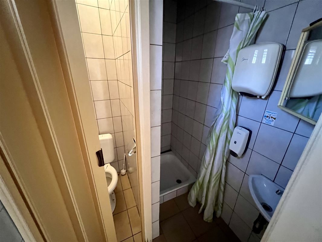 Uniek Pand van 385 m² met Onbeperkte Mogelijkheden