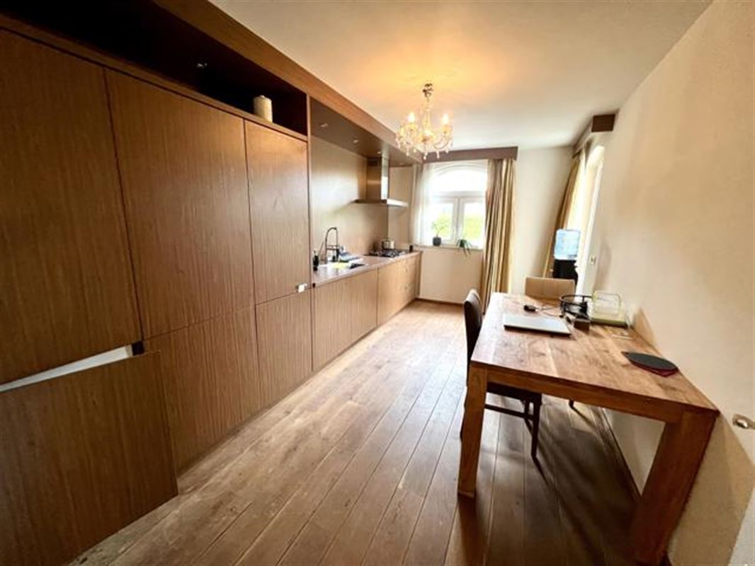 Prachtige villa met 9 slaapkamers en buitenzwembad