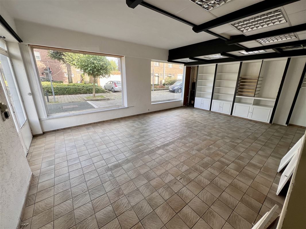 Uniek Pand van 385 m² met Onbeperkte Mogelijkheden