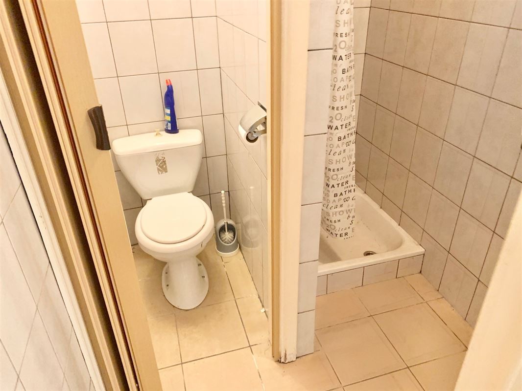 Uniek Pand van 385 m² met Onbeperkte Mogelijkheden