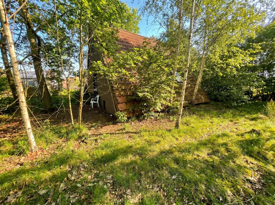 Te renoveren enorme villa (925 m² bewoonbaar) op 7874 m²