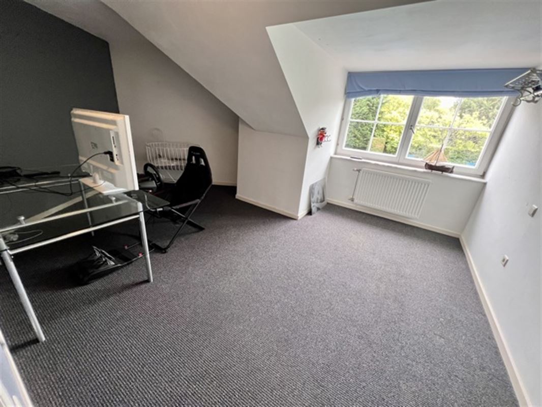 Villa met binnen en buitenzwembad