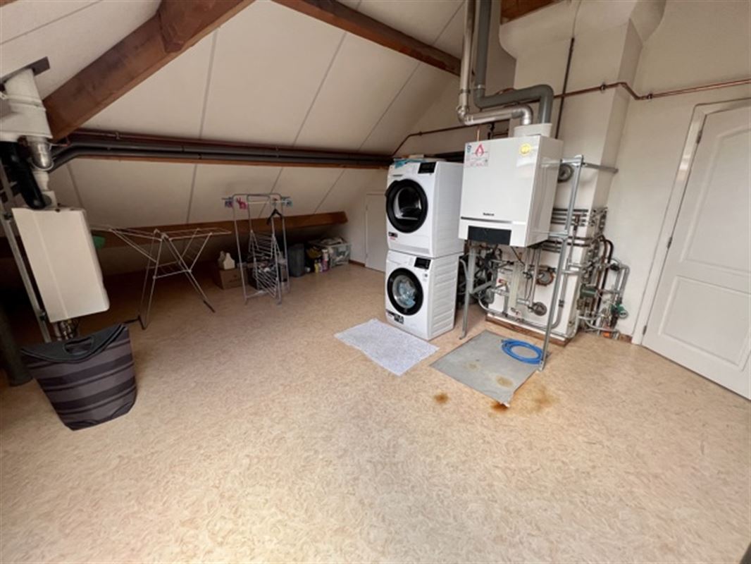 Villa met binnen en buitenzwembad