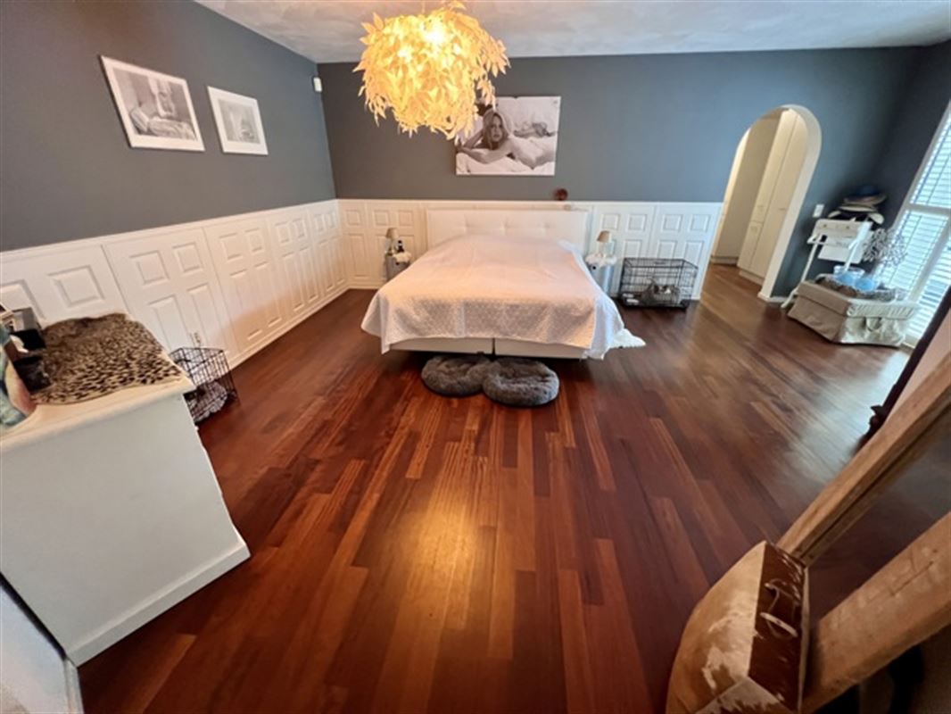 Villa met binnen en buitenzwembad