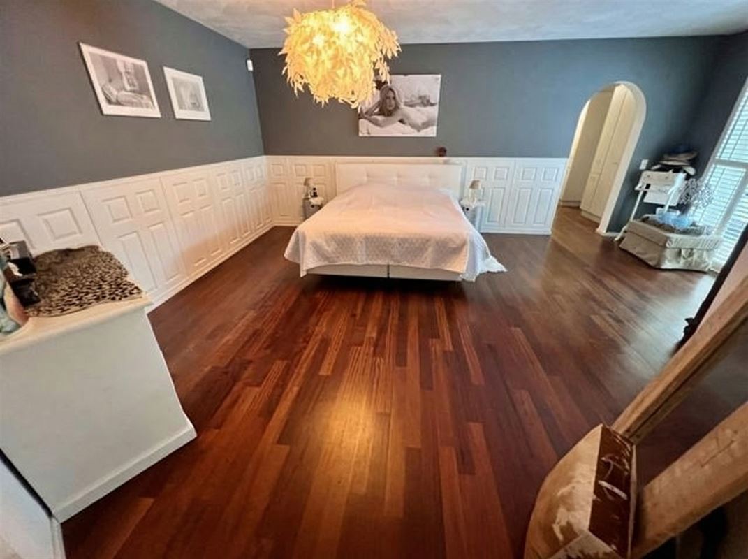 Villa met binnen en buitenzwembad