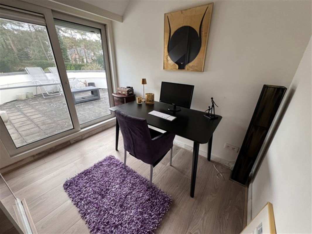 Statig landgoed met binnenzwembad op toplocatie