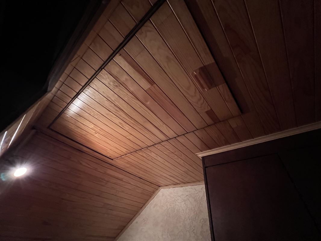 Ruime gezinswoning met mogelijkheid tot 6 slaapkamers!