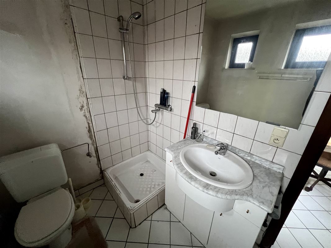 Ruime gezinswoning met mogelijkheid tot 6 slaapkamers!