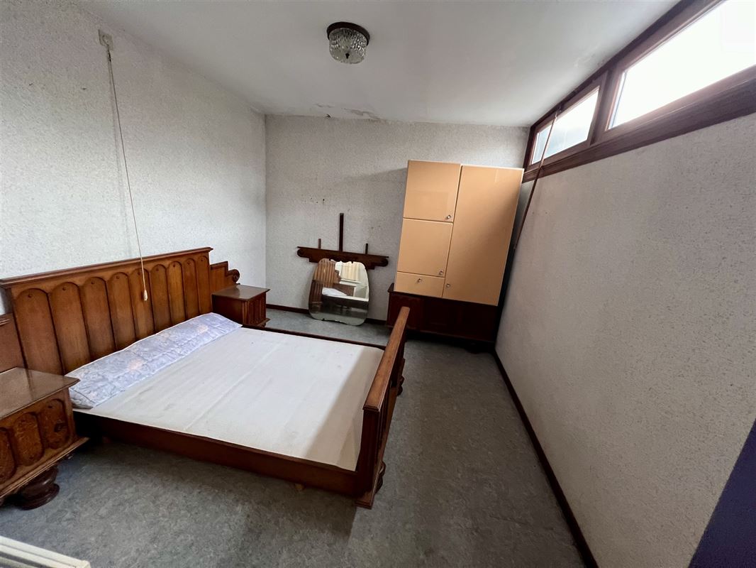 Gelijkvloers op te frissen pareltje te koop in Baarle-Hertog