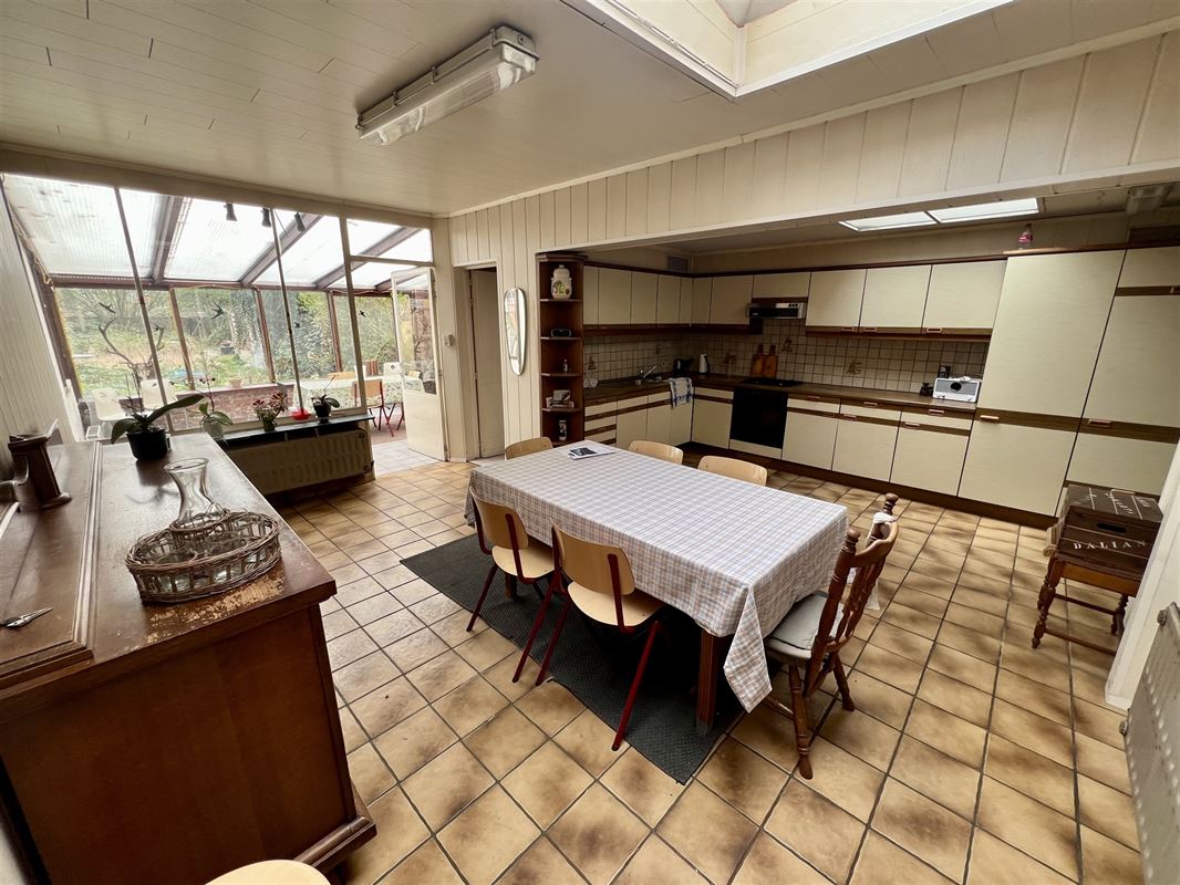 Meesterwoning met 3 garages en zuidtuin (430m²)
