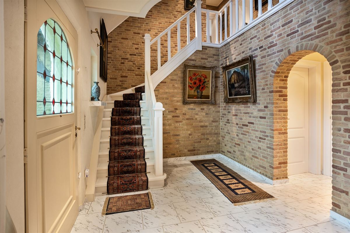 Karaktervolle villa met  4 slaapkamers 