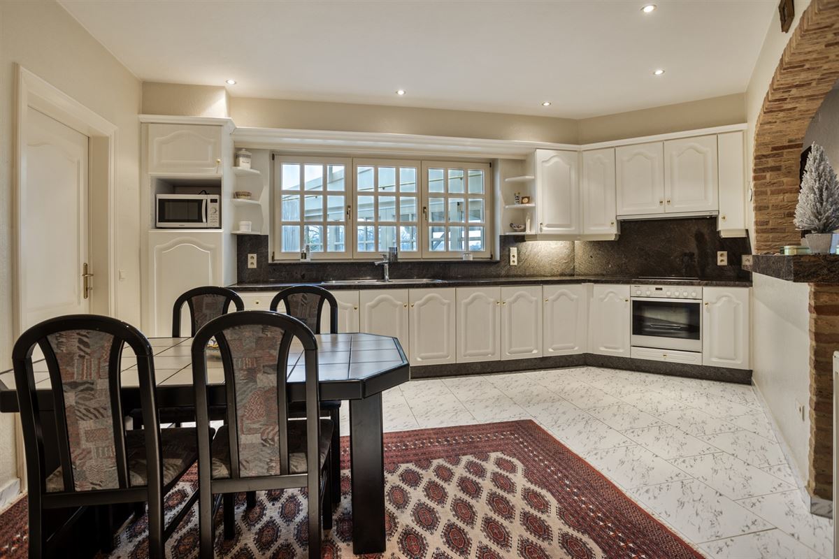 Karaktervolle villa met  4 slaapkamers 
