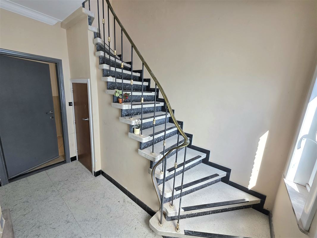 Ruim en Instapklaar Gelijkvloers Appartement in het Centrum