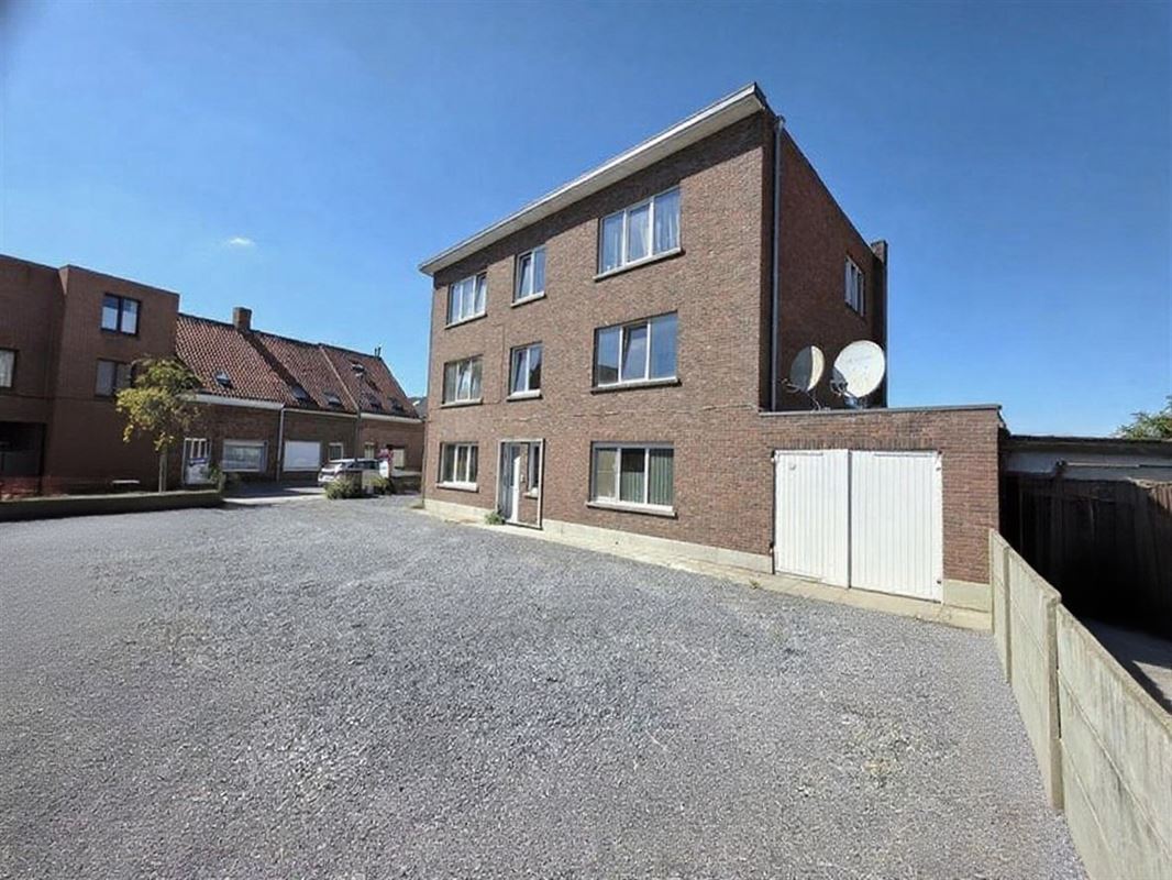 Ruim en Instapklaar Gelijkvloers Appartement in het Centrum