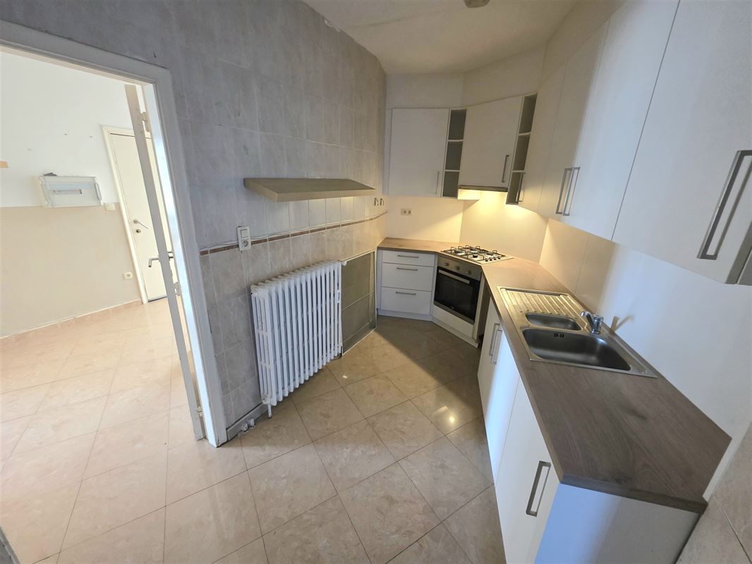 Ruim en Instapklaar Gelijkvloers Appartement in het Centrum