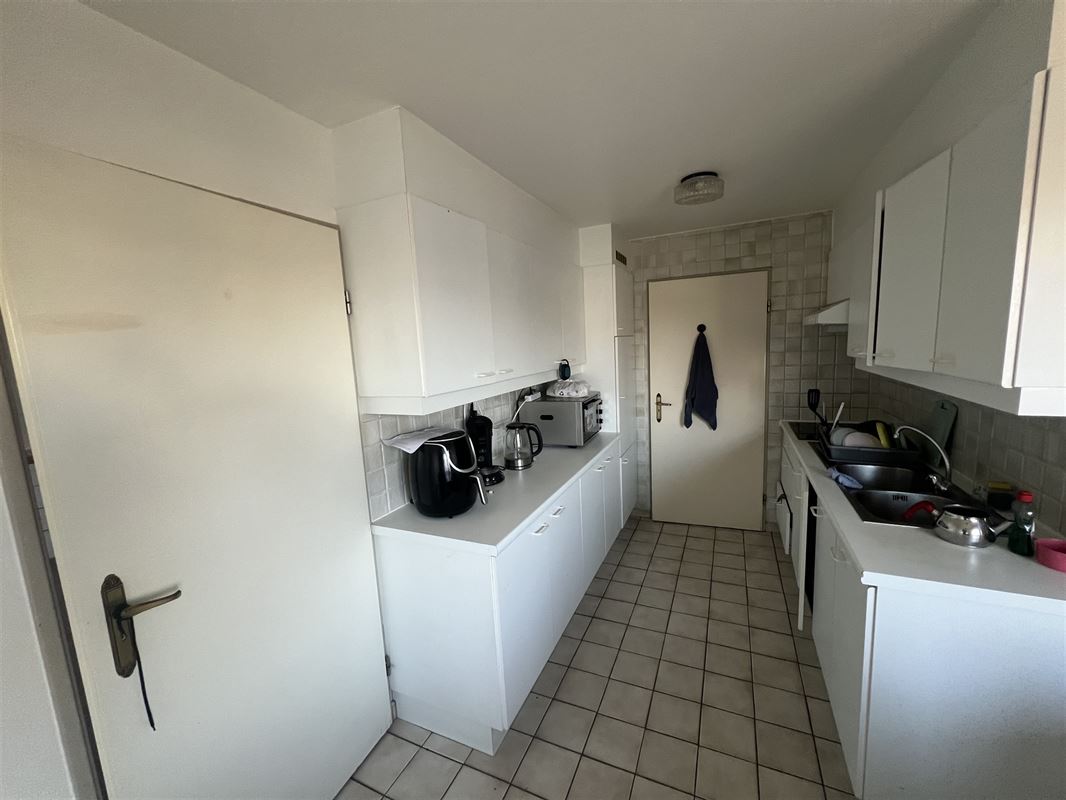 Ruim, comfortabel appartement met garage.