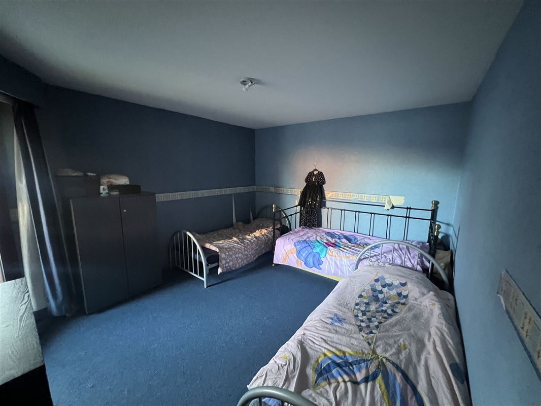 Ruim, comfortabel appartement met garage.