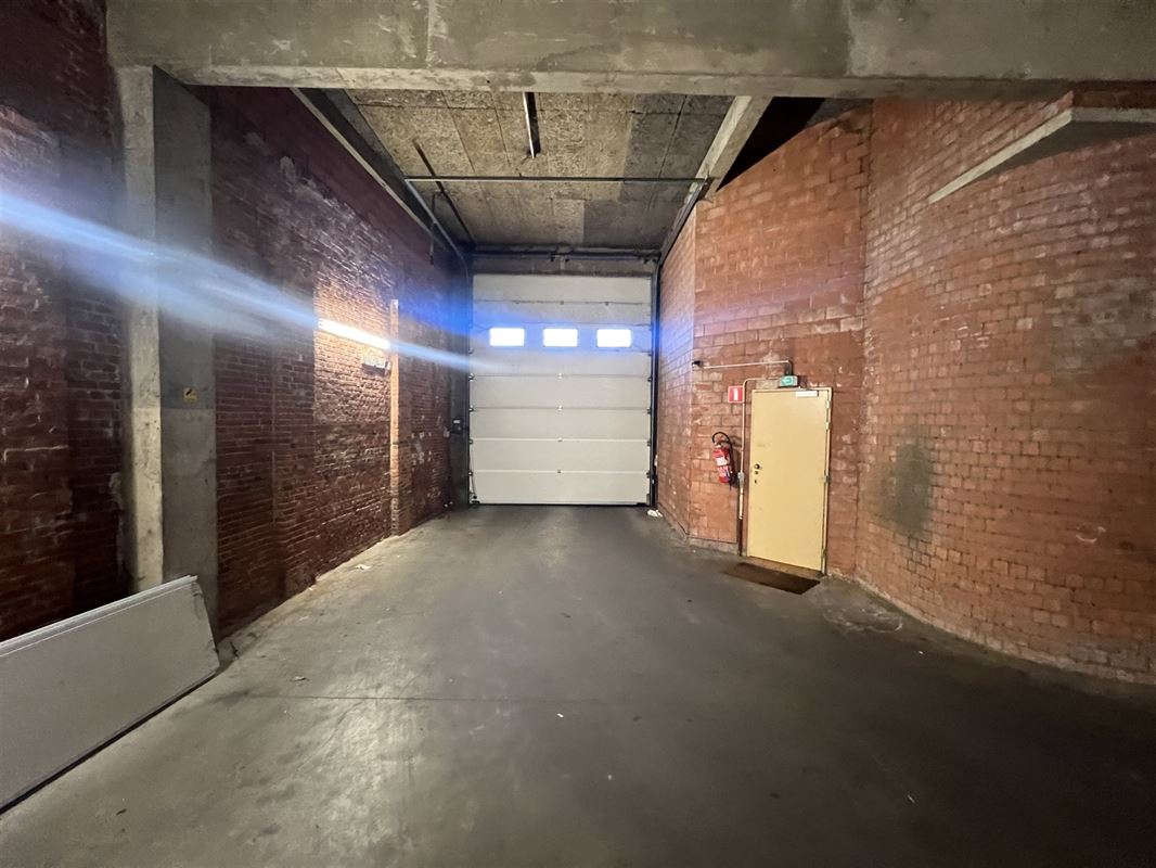 Ruim, comfortabel appartement met garage.