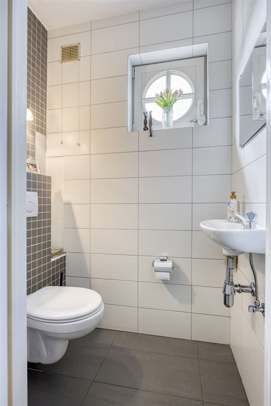 Ruime 5-Slaapkamerwoning in Achel - 246m² Woonplezier