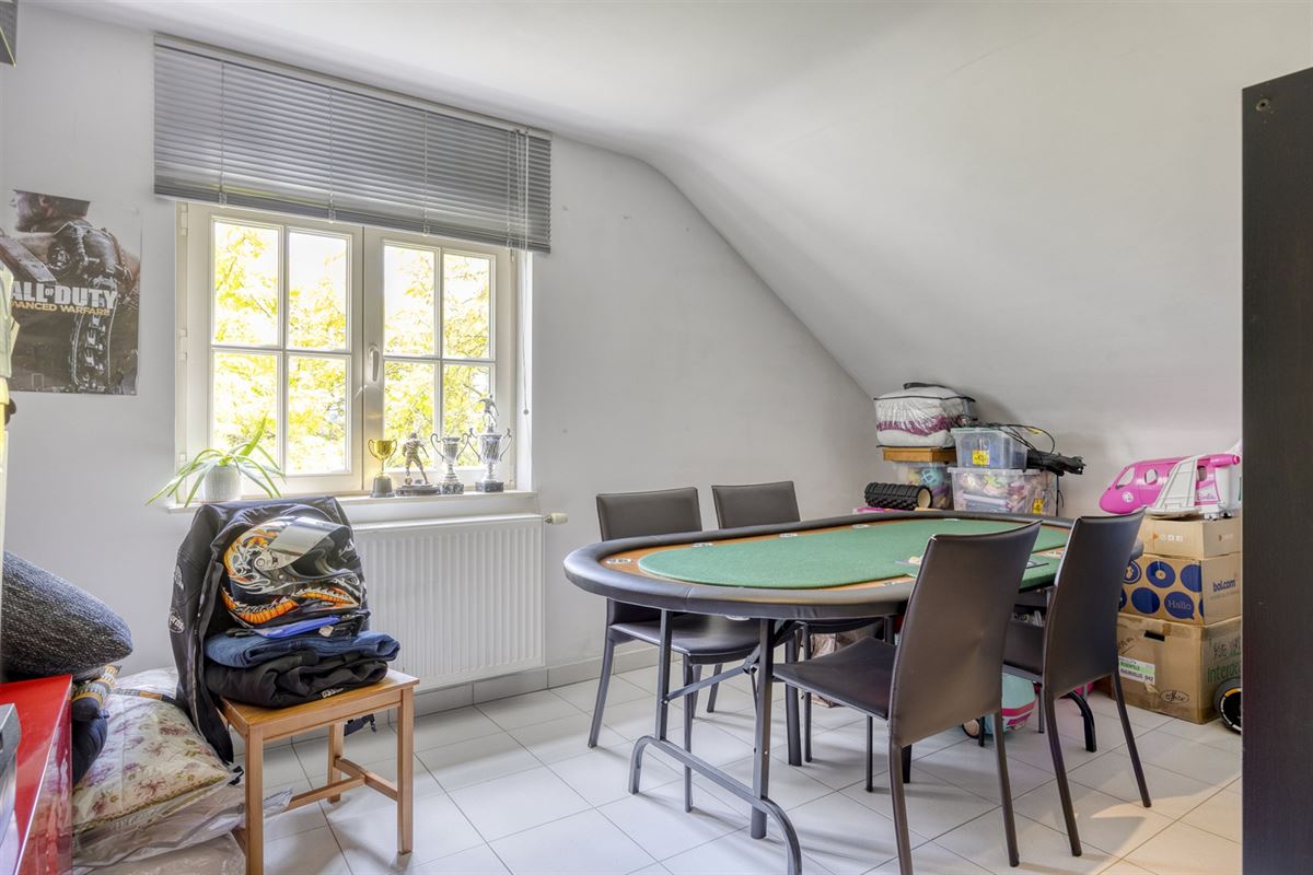 Ruime 5-Slaapkamerwoning in Achel - 246m² Woonplezier