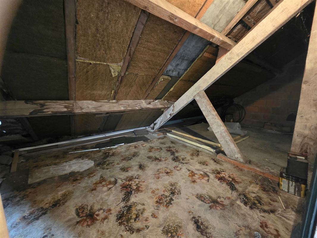 Knappe gezinswoning met 4 à 5 slpks, garage en tuin