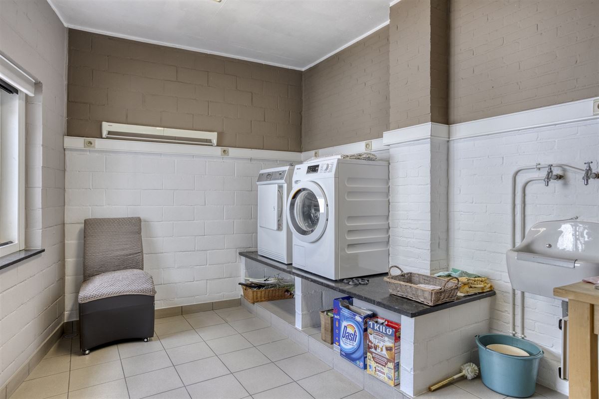 Ruim 4-slaapkamer huis in Turnhout - EPC B met enorme garage