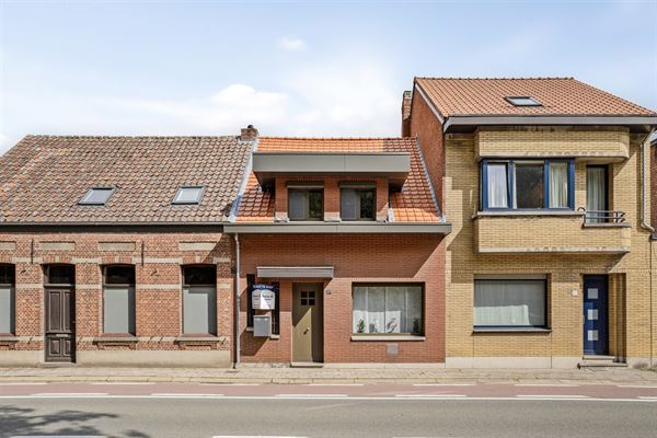 Charmante woning met 3 slaapkamers, garage en zonnige tuin