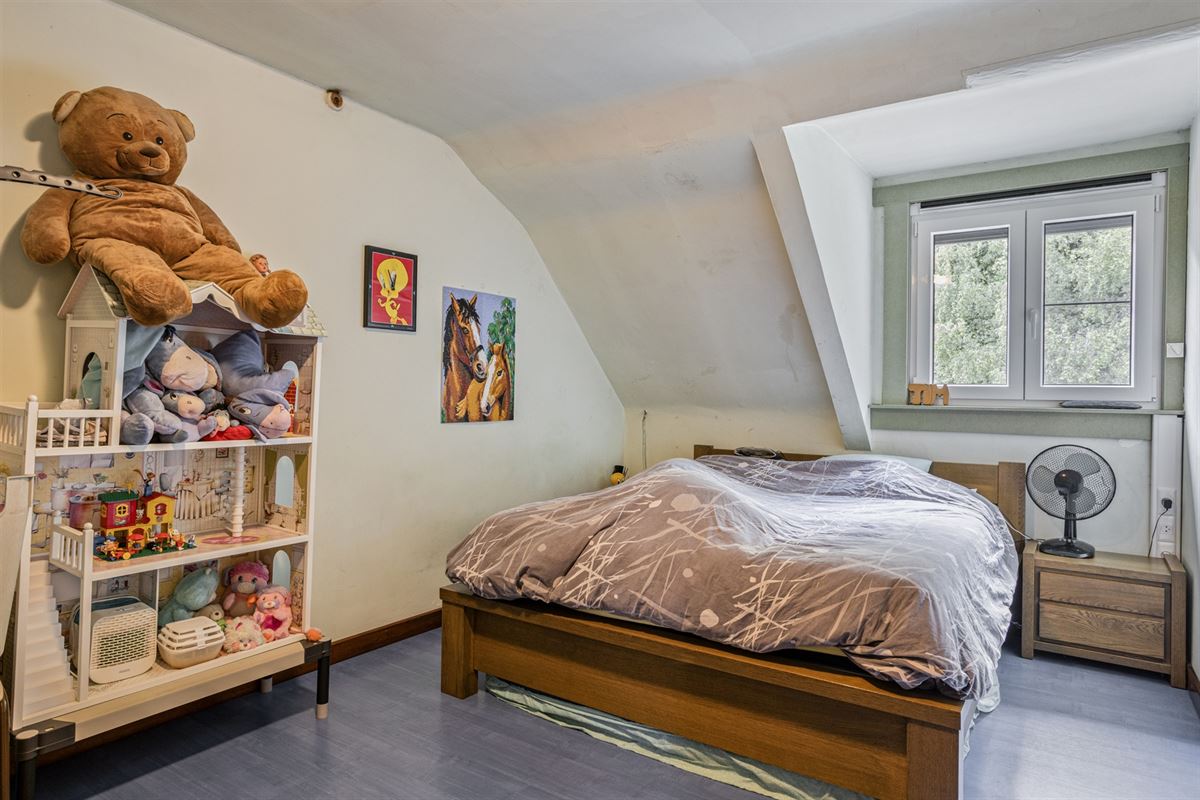 Charmante woning met 3 slaapkamers, garage en zonnige tuin 
