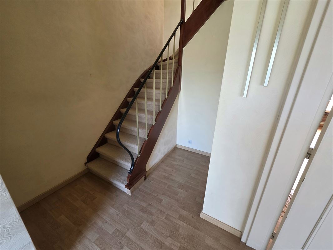 Knappe gezinswoning met 4 à 5 slpks, garage en tuin