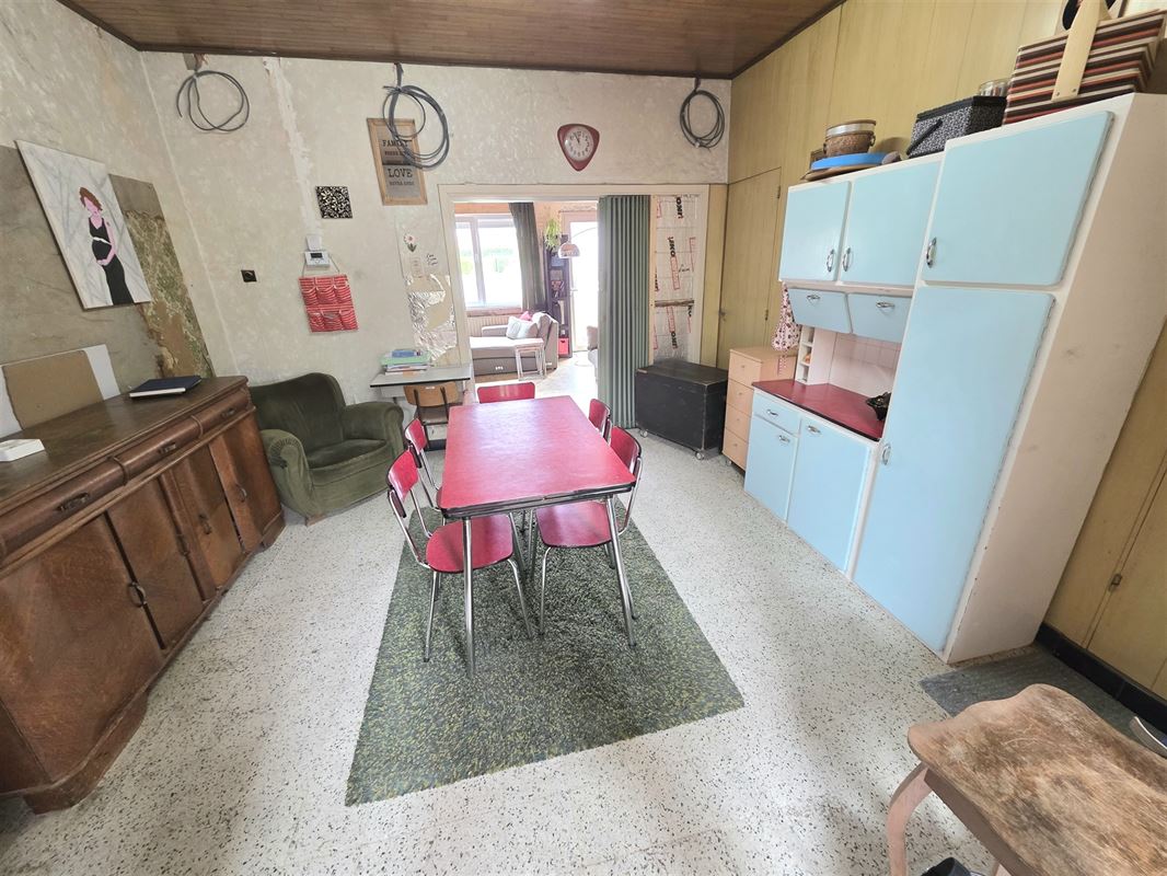 Gedeeltelijk vernieuwde boerderij op 903 m²