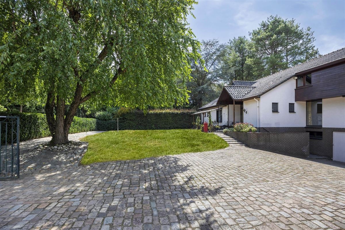 Verrassend ruime villa met klasse in een groene omgeving