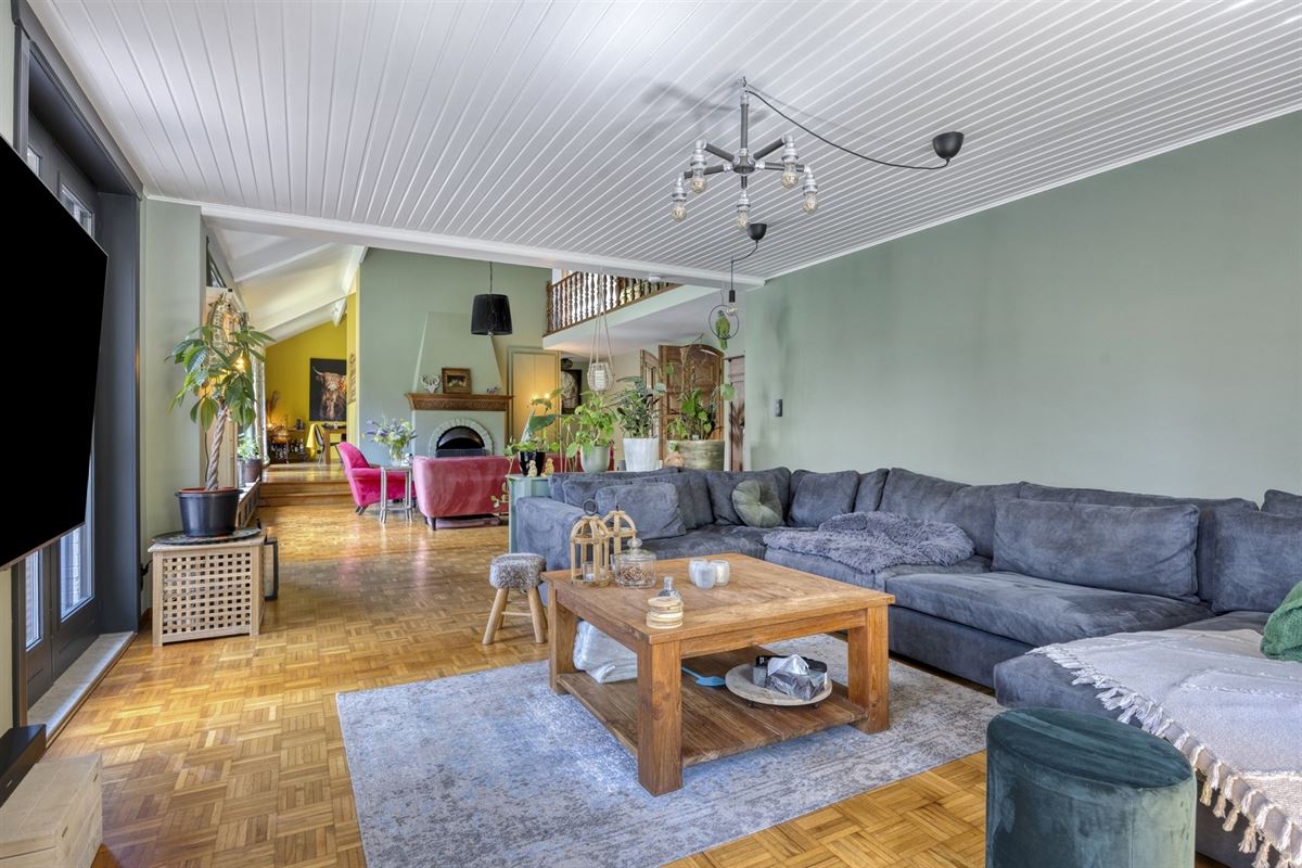 Verrassend ruime villa met klasse in een groene omgeving