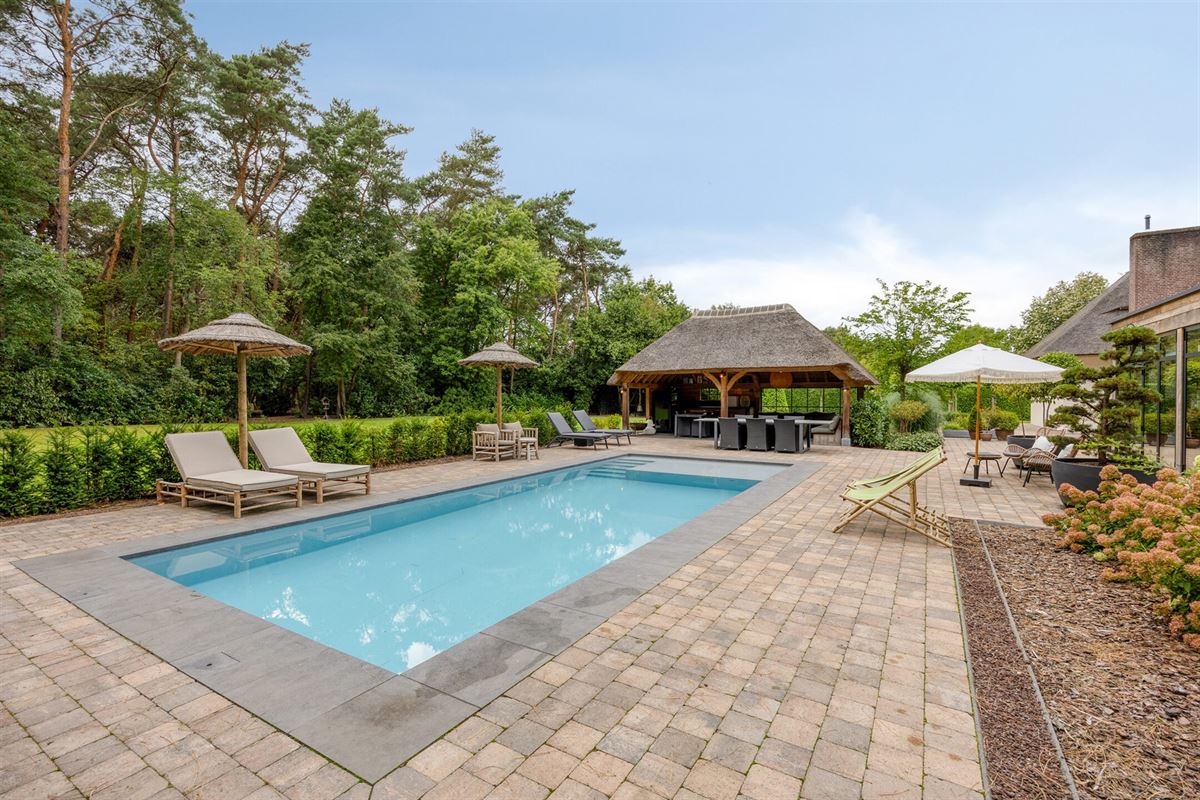 Landelijke luxe: unieke villa op ca. 11.000 m² privé-domein