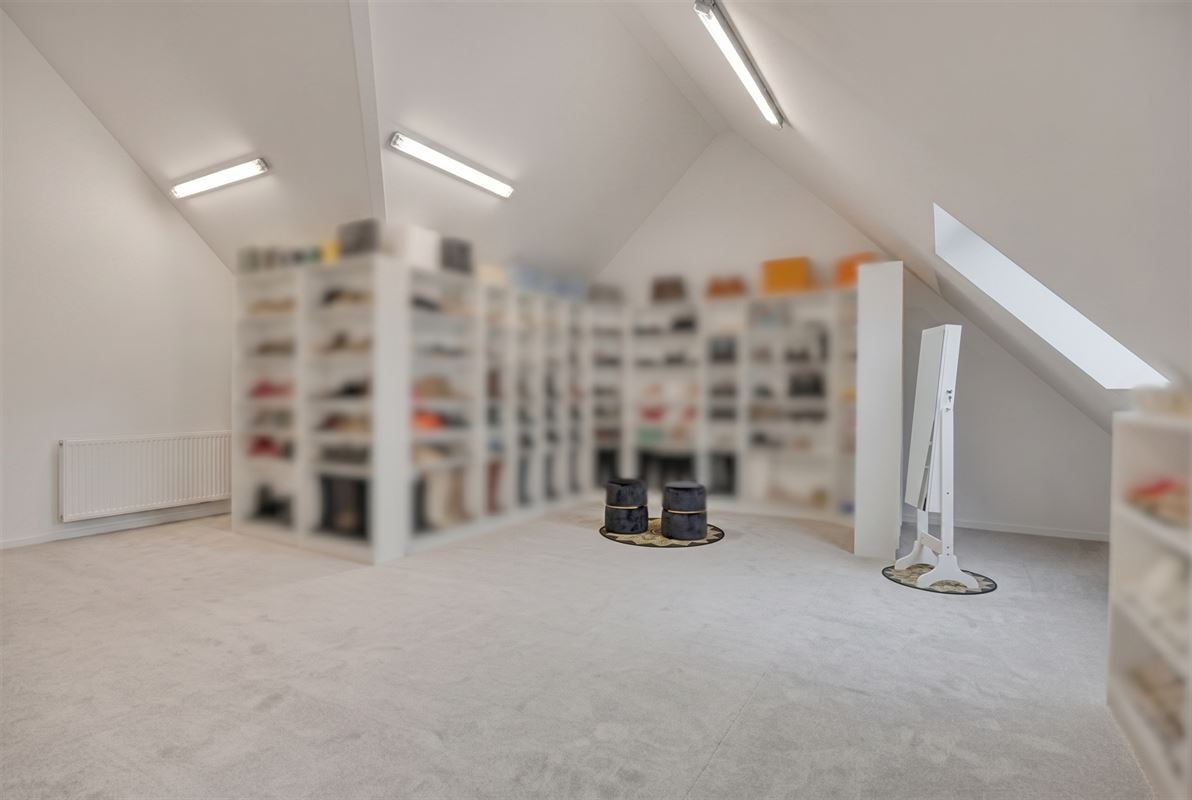 Landelijke luxe: unieke villa op ca. 11.000 m² privé-domein