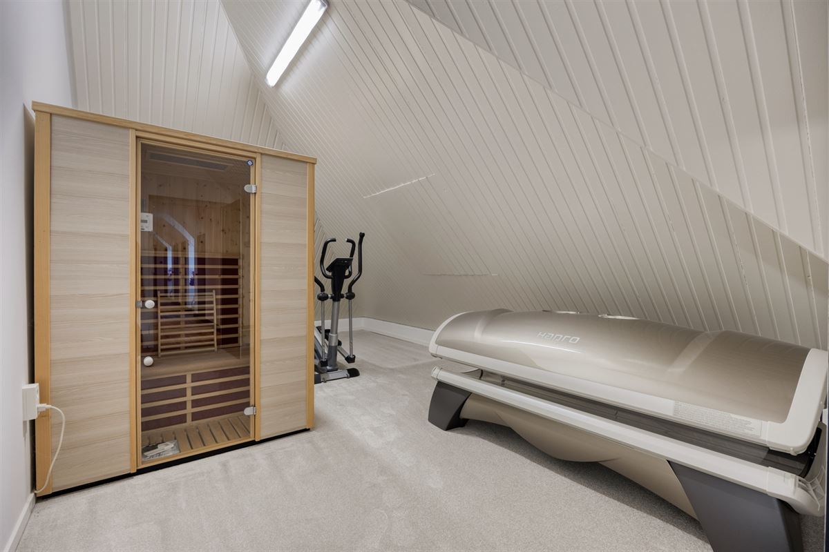 Landelijke luxe: unieke villa op ca. 11.000 m² privé-domein