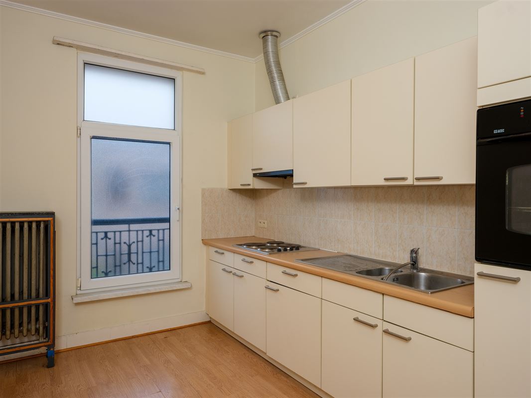 ruime rijwoning met polyvalent bijgebouw en tal van mogelijk