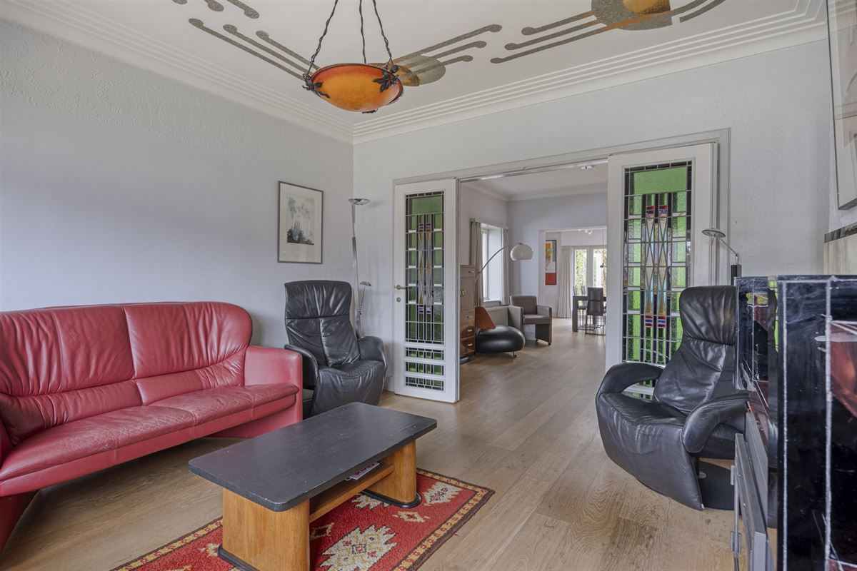 Karaktervolle art-deco woning met authentieke details 