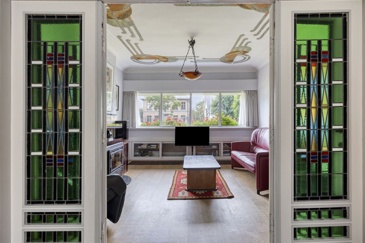 Karaktervolle art-deco woning met authentieke details 