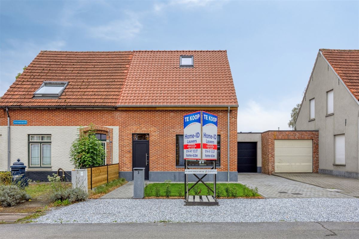 Moderne woning met 3 slaapkamers, 2 badkamers aan de vaart