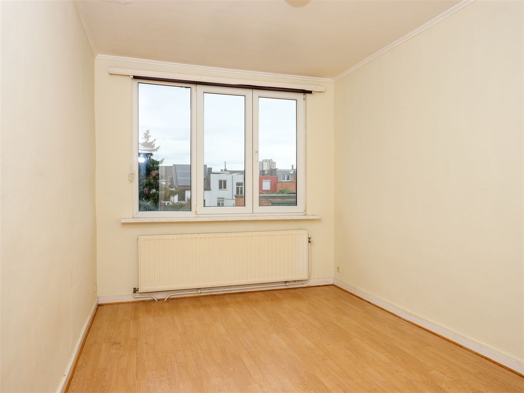 ruime rijwoning met polyvalent bijgebouw en tal van mogelijk