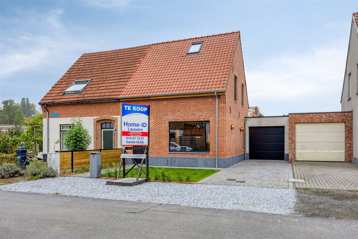 Moderne woning met 3 slaapkamers, 2 badkamers aan de vaart