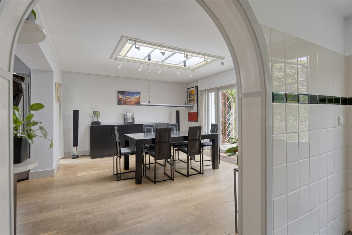 Karaktervolle art-deco woning met authentieke details 