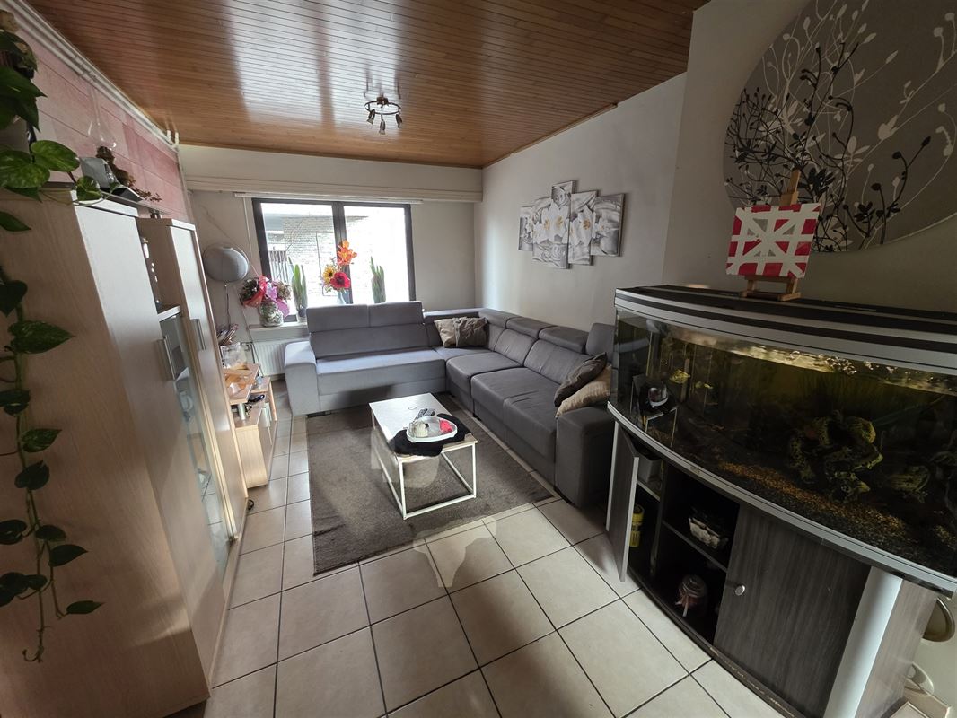 Gezinswoning met 4 slaapkamers en zonnige tuin