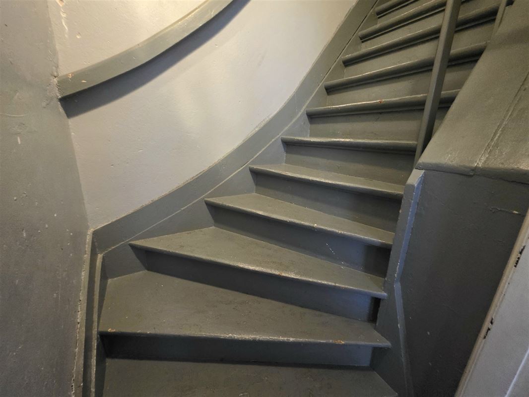 Gezinswoning met 4 slaapkamers en zonnige tuin