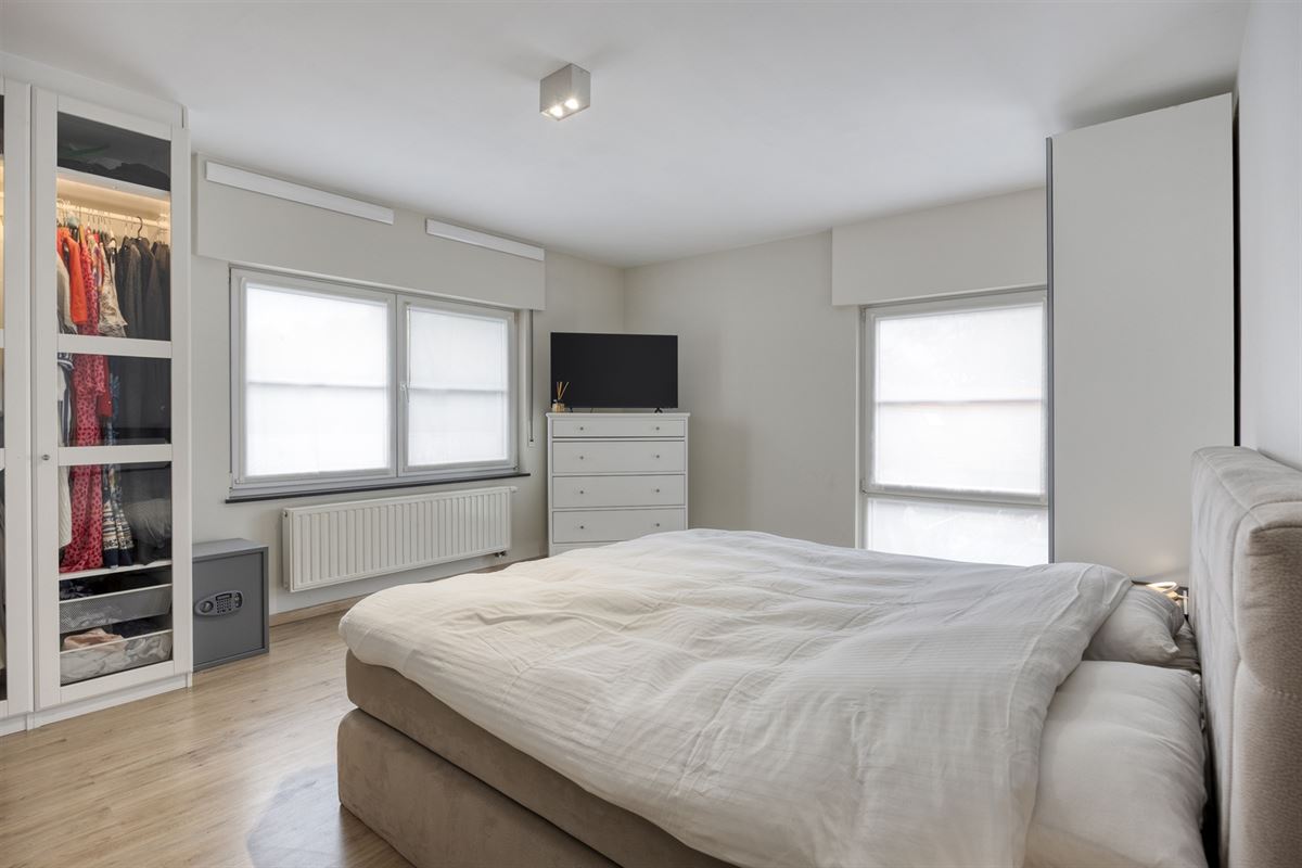 Ruime energiezuinige gezinswoning met 4 slaapkamers