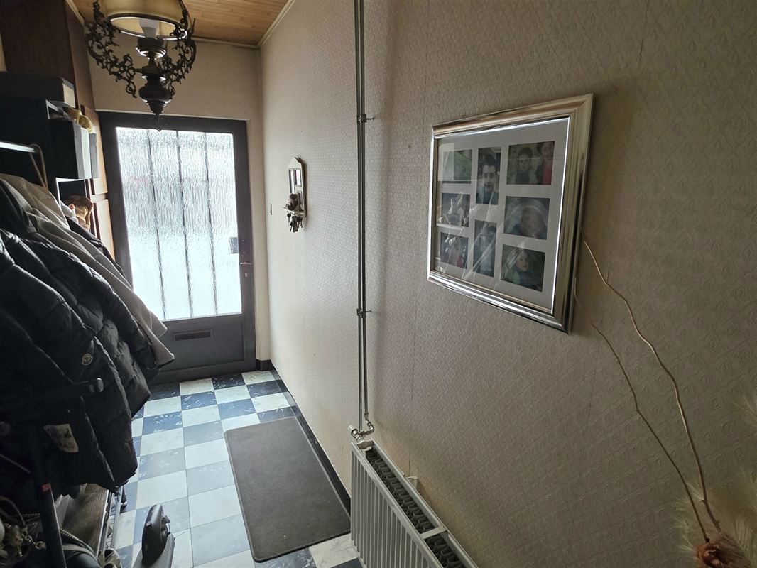 Gezinswoning met 4 slaapkamers en zonnige tuin