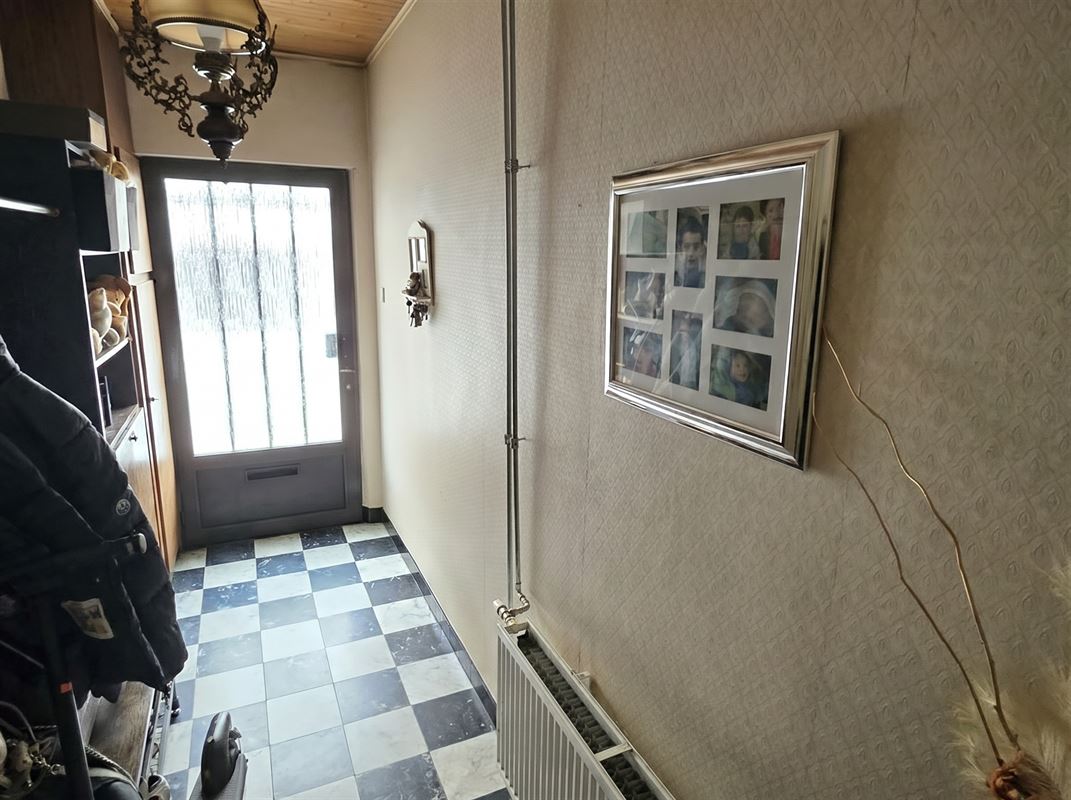 Gezinswoning met 4 slaapkamers en zonnige tuin