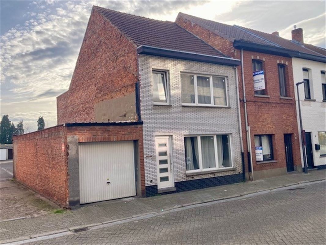 Gezinswoning met 4 slaapkamers en zonnige tuin